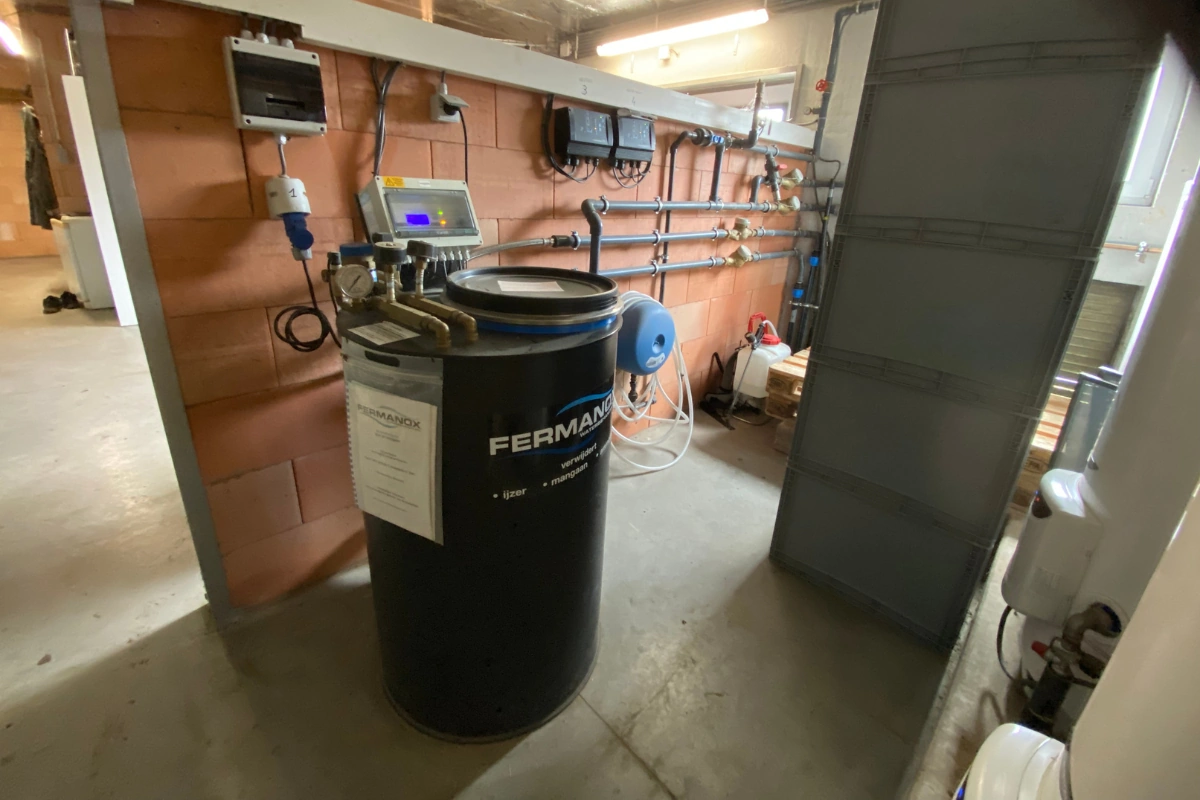 ontijzeren van water met een fermanox toestel